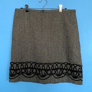 Ann Taylor LOFT Gray Skirt with Black embroidery along hem Size 12